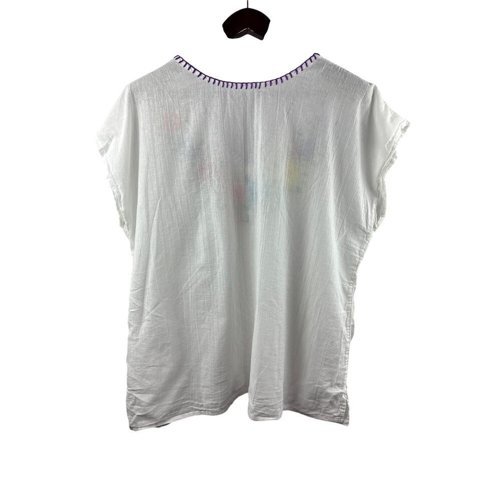 Women’s Handmade 2XL White Short Sleeve Blouse w/ Multicolored Floral Embroidery - Picture 3 of 4